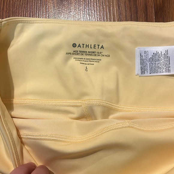 Athleta Skort - Picture 2 of 5